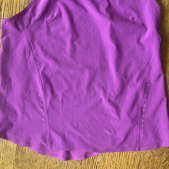 LULULEMON SCULPT TANK Size 2 - Picture 8 of 8